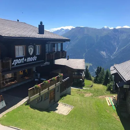 勒伯斯蒂里安酒店 酒店 3*