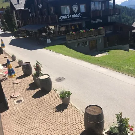 勒伯斯蒂里安酒店 酒店 3*