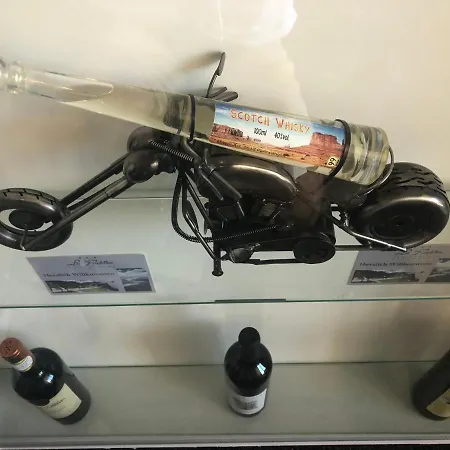 Le Postillion מלון